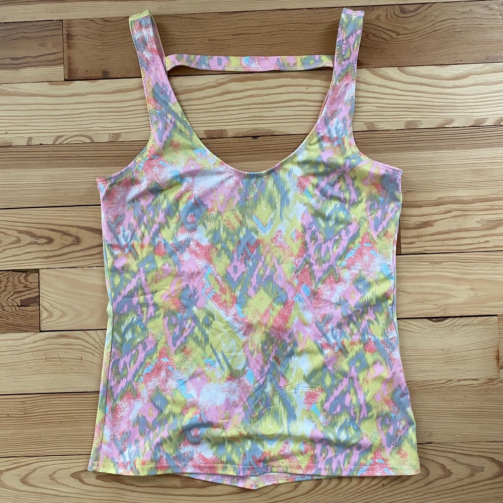 Open back workout tank top